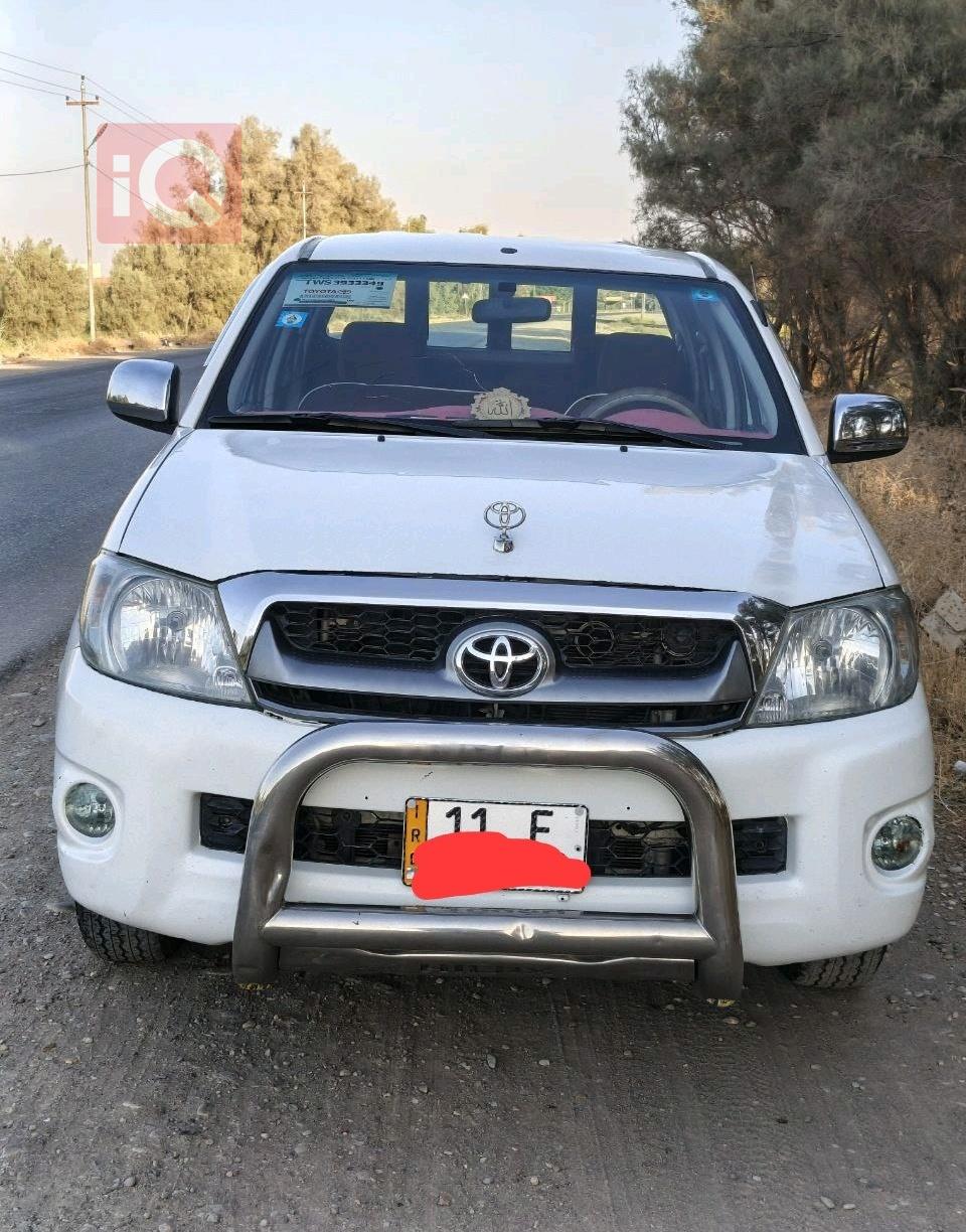 تۆیۆتا هایلۆکس